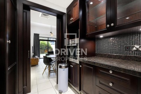 Apartamento en alquiler en Downtown Dubai (Downtown Burj Dubai), Dubai, EAU 1 dormitorio, 158.86 m2 № 757033 - foto 14