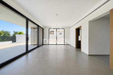 Vila u Jebel Ali, Dubai, UAE 4 spavaćih soba, 636.85 m2 Br. 757034 - fotografija 1