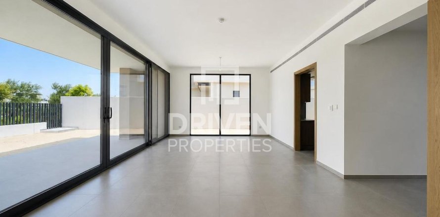 Vila u Jebel Ali, Dubai, UAE 636.85 m2, 4 spavaćih soba Br. 757034