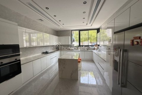 Vilă de închiriat în Mohammed Bin Rashid City, Dubai, EAU 5 dormitoare, 559 mp.  №704163 - poză 8