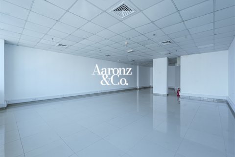 Oficiu de închiriat în Business Bay, Dubai, EAU 98 mp.  №704181 - poză 3