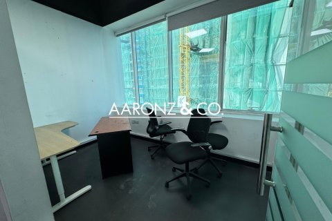 Opisina sa Business Bay, Dubai, UAE 112 sq.m. № 704183
