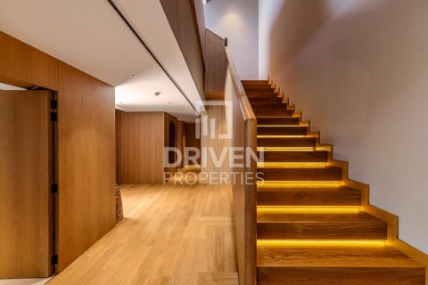 Villa en alquiler en Jumeirah, Dubai, EAU 5 dormitorios, 469 m2 № 684148 - foto 4