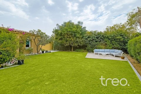 Müüa villa asukohaga Arabian Ranches, Dubai, AÜE: 4 magamistoaga, 272.76 m² Nr 753644 - pilt 20