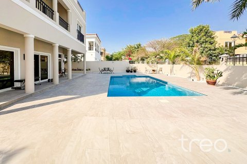 Villa til salg i The Villa, Dubai, UAE 5 soveværelser, 342.63 kvm № 753642 - foto 17