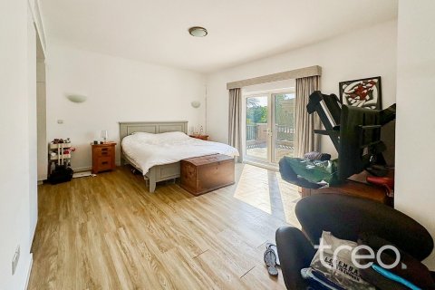 Villa til salg i The Villa, Dubai, UAE 5 soveværelser, 342.63 kvm № 753642 - foto 10