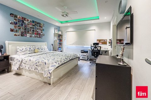 Üürile anda villa asukohaga Dubai, AÜE: 4 magamistoaga, 560.4 m² Nr 710683 - pilt 19