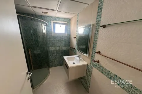 וילה להשכרה ב Meadows, Dubai, איחוד האמירויות  5 חדרי שינה, 369 מ"ר, מספר 650080 - תמונה 8
