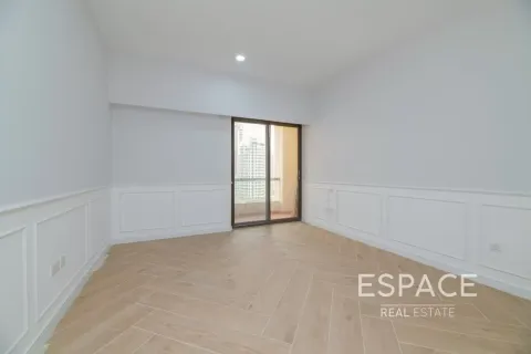Apartmen di Jumeirah Beach Residence, Dubai, UAE 4 bilik tidur, 252 meter persegi № 650079 - foto 8