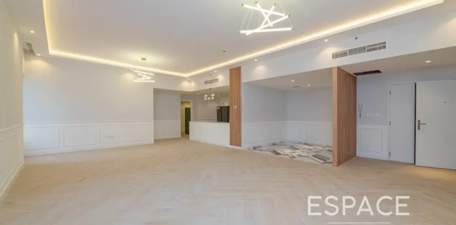Apartmen di Jumeirah Beach Residence, Dubai, UAE 4 bilik tidur, 252 meter persegi № 650079