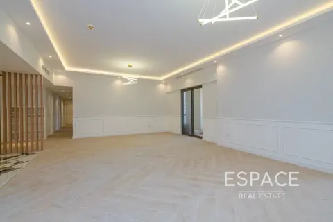 Apartmen di Jumeirah Beach Residence, Dubai, UAE 4 bilik tidur, 252 meter persegi № 650079 - foto 3