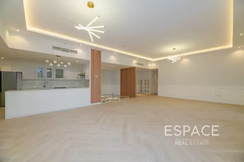 Apartmen di Jumeirah Beach Residence, Dubai, UAE 4 bilik tidur, 252 meter persegi № 650079 - foto 2