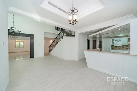 Villa zur Miete in Jumeirah Islands, Dubai, VAE 4 Schlafzimmer, 481 m2 Nr. 650082 - Foto 3