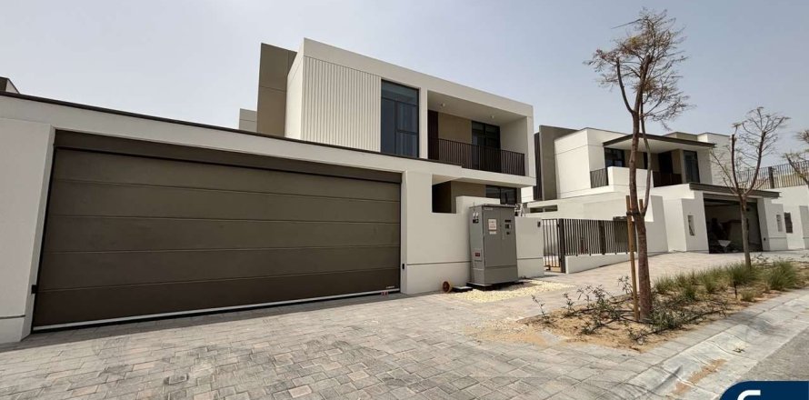 Vila u Al Furjan, Dubai, UAE 474 m2, 5 spavaćih soba Br. 668243