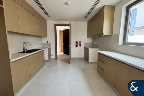 Villa para arrendamento em Al Furjan, Dubai, EAU 5 quartos, 474 m2 № 668243 - foto 6