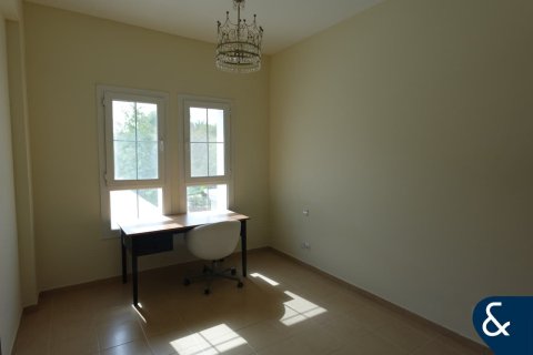 Villa itt: Arabian Ranches, Dubai, EAE, 3 hálószoba, 272 m², azonosító: 668245 - fénykép 12