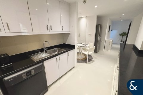 Appartement te huur in Jumeirah Beach Residence, Dubai, VAE 2 slaapkamers, 101 vr.m., nr 668242 - foto 6