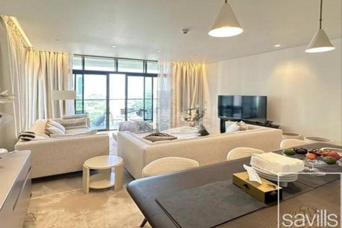 Apartamento en venta en The Hills, Dubai, EAU 2 dormitorios, 141.68 m2 № 755169 - foto 12