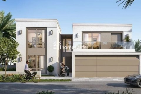 Villa zum Verkauf in Dubai, VAE 4 Schlafzimmer, 946 m2 Nr. 682481 - Foto 5
