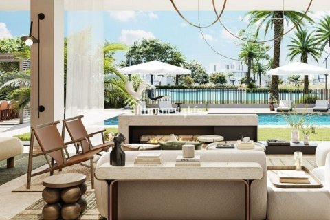 Villa zum Verkauf in Dubai, VAE 4 Schlafzimmer, 946 m2 Nr. 682481 - Foto 9