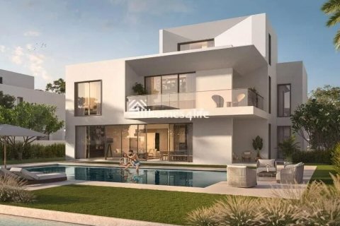 Villa zum Verkauf in Dubai, VAE 4 Schlafzimmer, 946 m2 Nr. 682481 - Foto 2