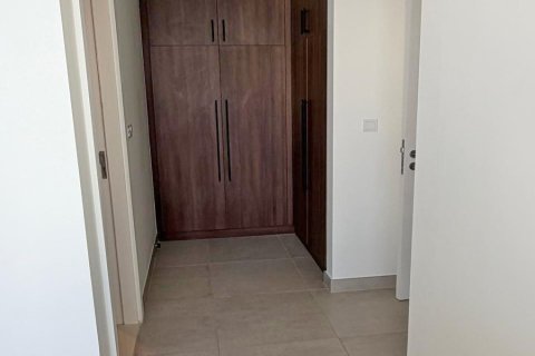 Huoneisto Town Square, Dubai, Arabiemiraatit 2 makuuhuonetta, 89 m2 № 682479 - kuva 13