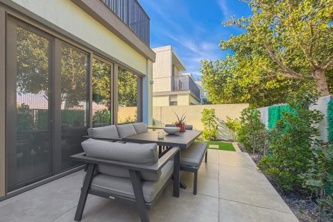 Māja Tilal Al Ghaf, Dubaijā, AAE 4 istabas, 202 m2 Nr. 682477