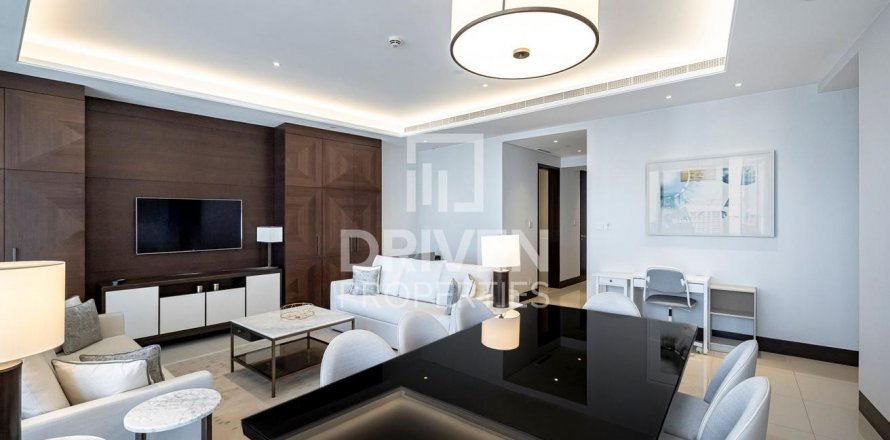 Apartament në Downtown Dubai (Downtown Burj Dubai), Dubai, Emiratet e Bashkuara Arabe 3 dhoma gjumi, 188 m2. № 603247