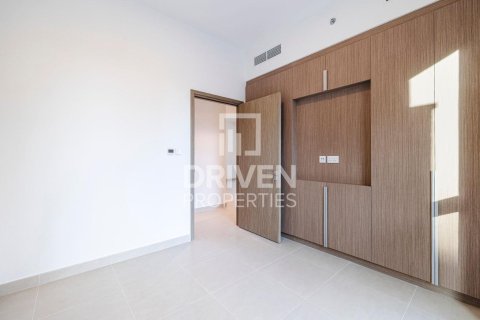 Apartamento para arrendamento em Mina Rashid, Dubai, EAU 2 quartos, 122 m2 № 683974 - foto 7