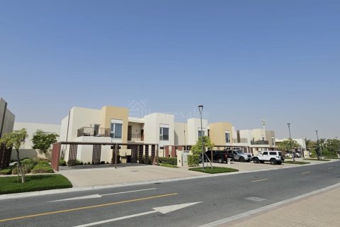 Apartamento en venta en Dubai, EAU 3 dormitorios, 206 m2 № 707556 - foto 9