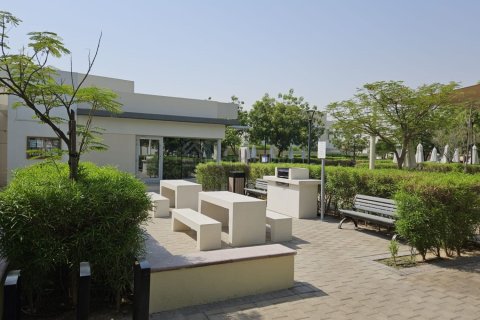 Apartamento en venta en Dubai, EAU 3 dormitorios, 206 m2 № 707556 - foto 8