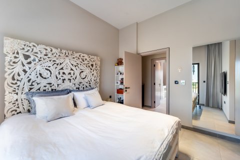 Dubai, BAE’de satılık sıra ev 2 yatak odası, 170 m² No 700143 - fotoğraf 11