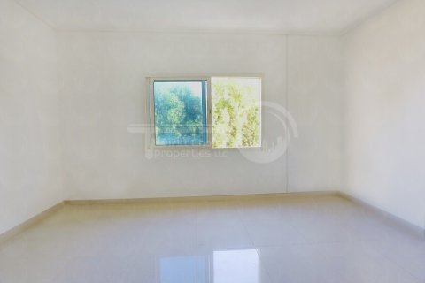 Vila v Al Reef, Abu Dhabi, SAE 2 spálne, 170.1 m2 č. 731336 - Fotografia 9