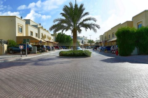 Vila v Al Reef, Abu Dhabi, SAE 2 spálne, 170.1 m2 č. 731336 - Fotografia 17