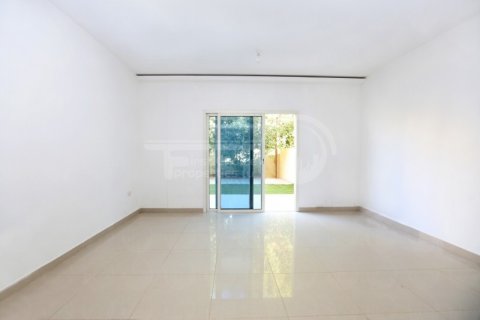 Vila v Al Reef, Abu Dhabi, SAE 2 spálne, 170.1 m2 č. 731336 - Fotografia 12
