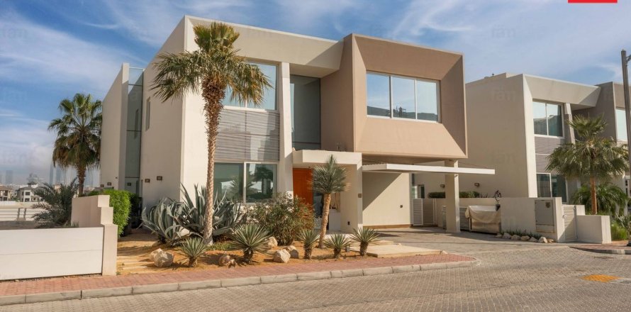 Vilă în Palm Jumeirah, Dubai, EAU 5 dormitoare, 630.7 mp.  №701438