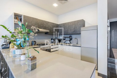 Vilë në Al Furjan, Dubai, Emiratet e Bashkuara Arabe 4 dhoma gjumi, 214 m2. № 602827 - Foto 12