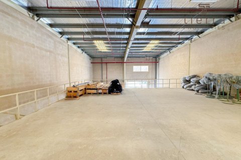 Magazinë në Dubai, Emiratet e Bashkuara Arabe 777.1 m2. № 569342 - Foto 5