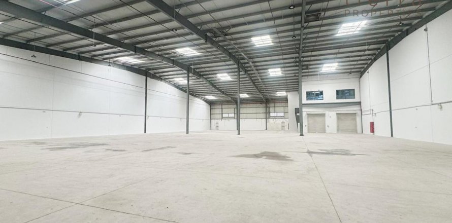 Sklad v Jebel Ali, Dubai, SAE 5574.1 m² Č.: 569346