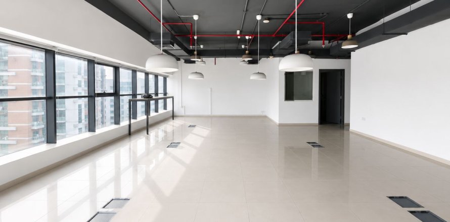 دفتر در Dubai ، امارات متحده عربی 147 متر مربع.  شماره 753297