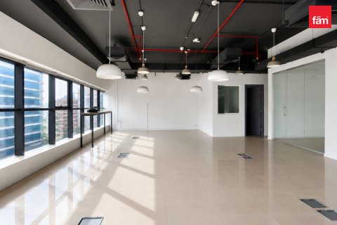 دفتر برای اجاره در Dubai، امارات متحده عربی 147 متر مربع ، شماره 753297 - تصویر 2