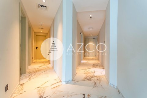 Appartement te huur in Jumeirah Beach Residence, Dubai, VAE 3 slaapkamers, 207 vr.m., nr 619588 - foto 17