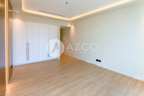 Appartement te huur in Jumeirah Beach Residence, Dubai, VAE 3 slaapkamers, 207 vr.m., nr 619588 - foto 9