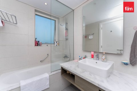 Apartmen di Business Bay, Dubai, UAE 1 bilik tidur, 90.7 meter persegi № 691327 - foto 20