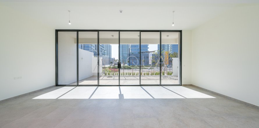 Villa asukohaga Mohammed Bin Rashid City, Dubai, AÜE: 4 magamistoaga, 293.8 m² Nr 679714