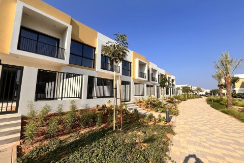 Townhouse in Mina Al Arab, Ras Al Khaimah, UAE 3 bedrooms, 238 sq.m. № 656331 - photo 16