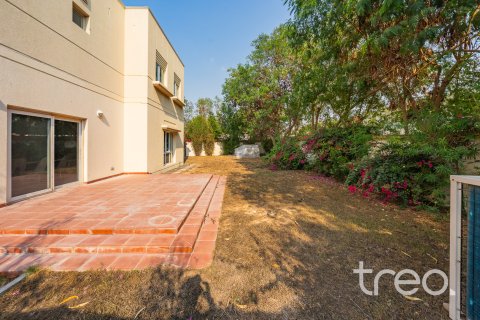 Villa til salg i Meadows, Dubai, UAE 4 soveværelser, 321.91 kvm № 741028 - foto 6