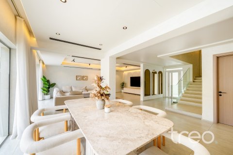 Vila v Jumeirah Park, Dubai, SAE 3 ložnice, 306.58 m² Č.: 741032 - fotografie 7