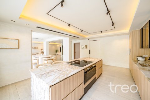 Vila v Jumeirah Park, Dubai, SAE 3 ložnice, 306.58 m² Č.: 741032 - fotografie 15