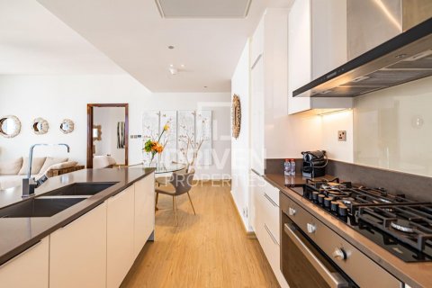 Apartment til salg i Dubai Marina, Dubai, UAE 2 soveværelser, 130 kvm № 601959 - foto 4